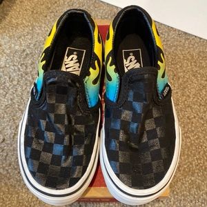 Vans Slip On Checkerboard Glow in the Dark Flame Kids 11.5